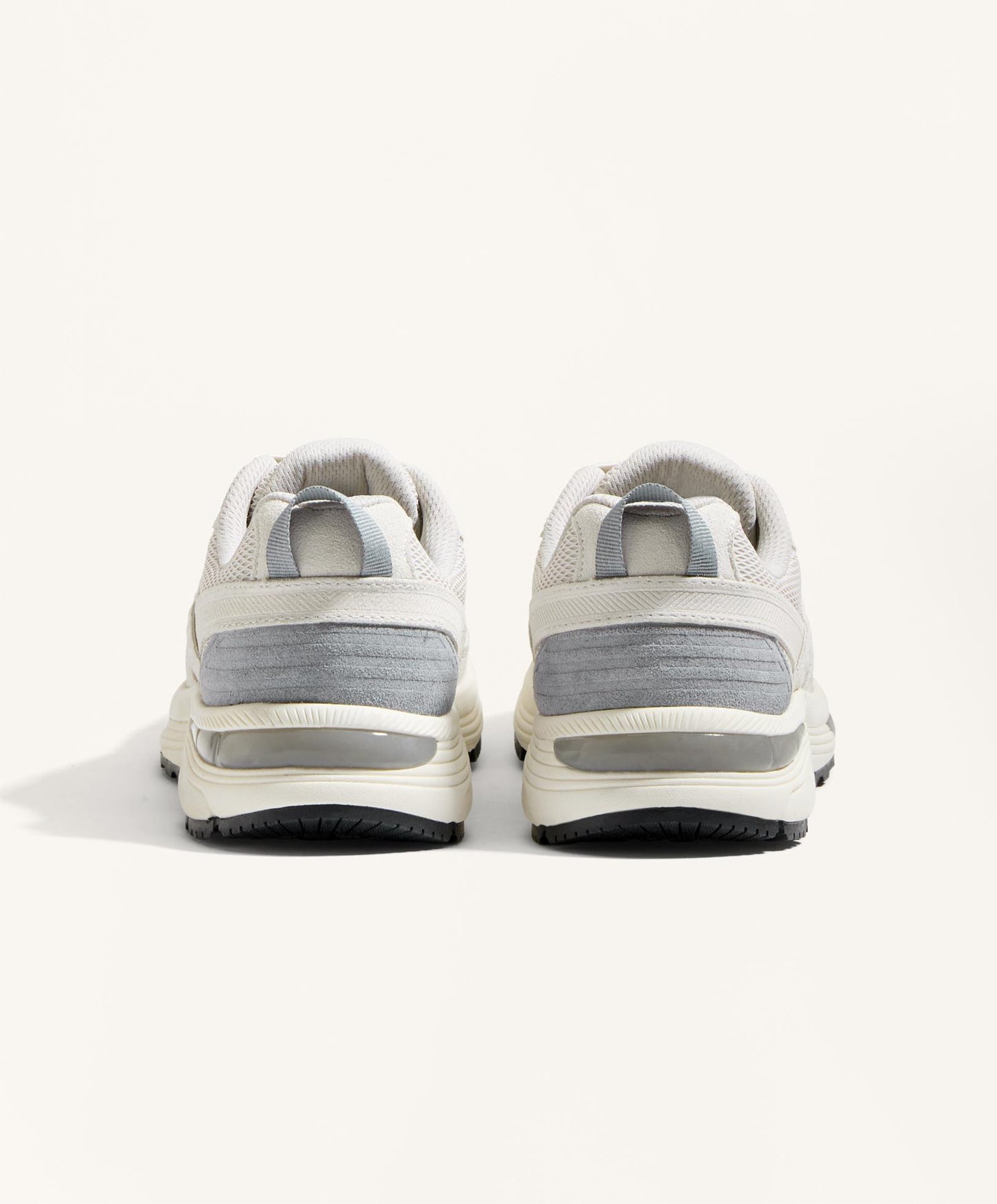 Running-style split-leather trainers