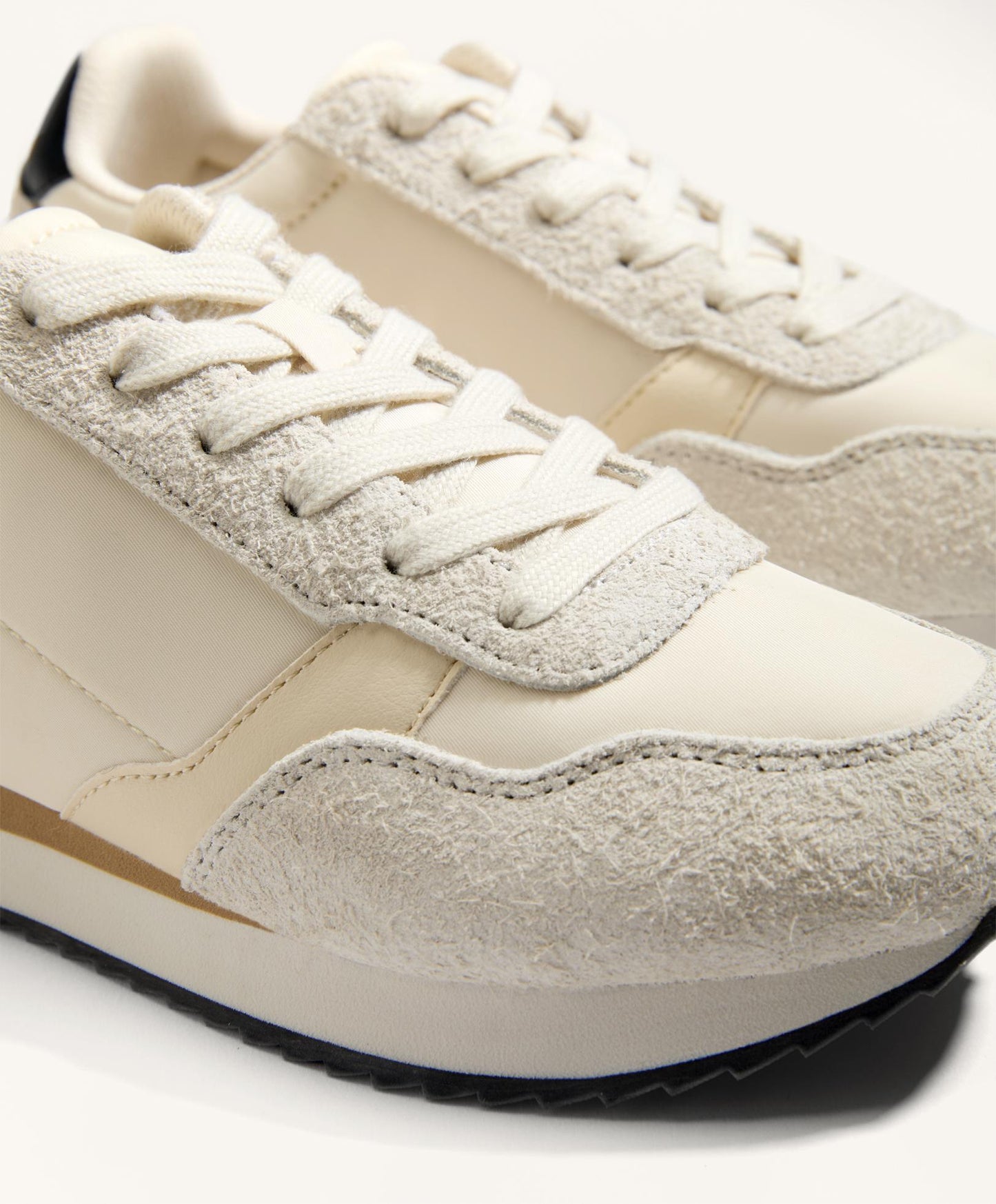 Contrast sole nylon trainers