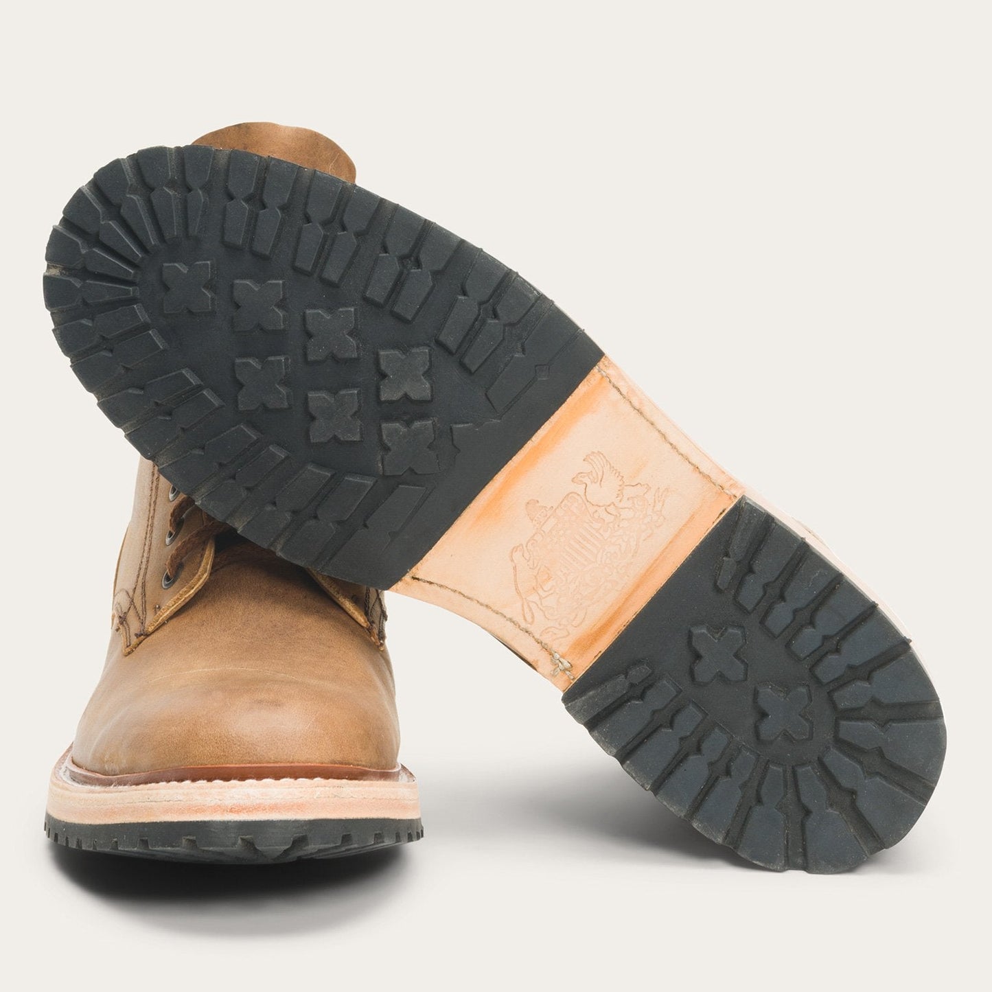 Chukka Men