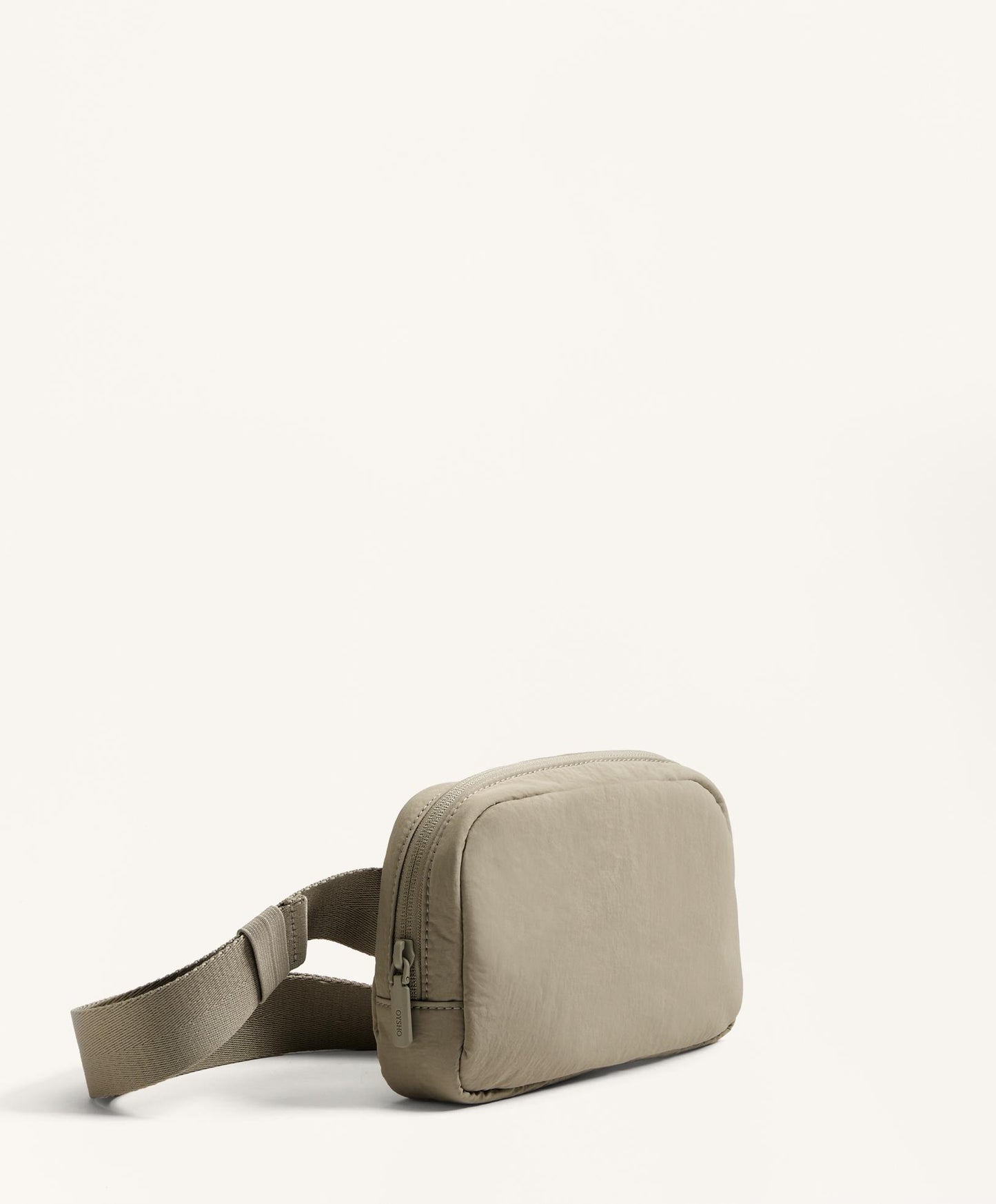 Cross-body belt bag