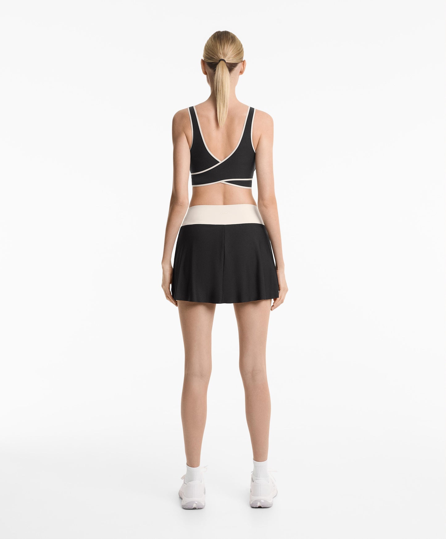 Perfect-Adapt V-waist Skirt