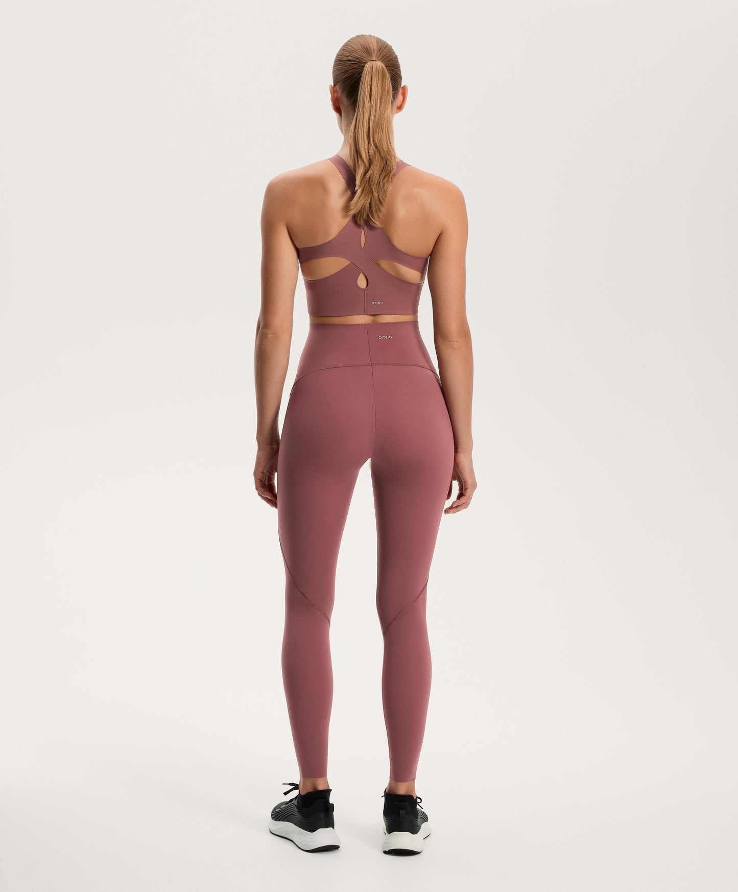 Compressive high rise ankle-length basic leggings