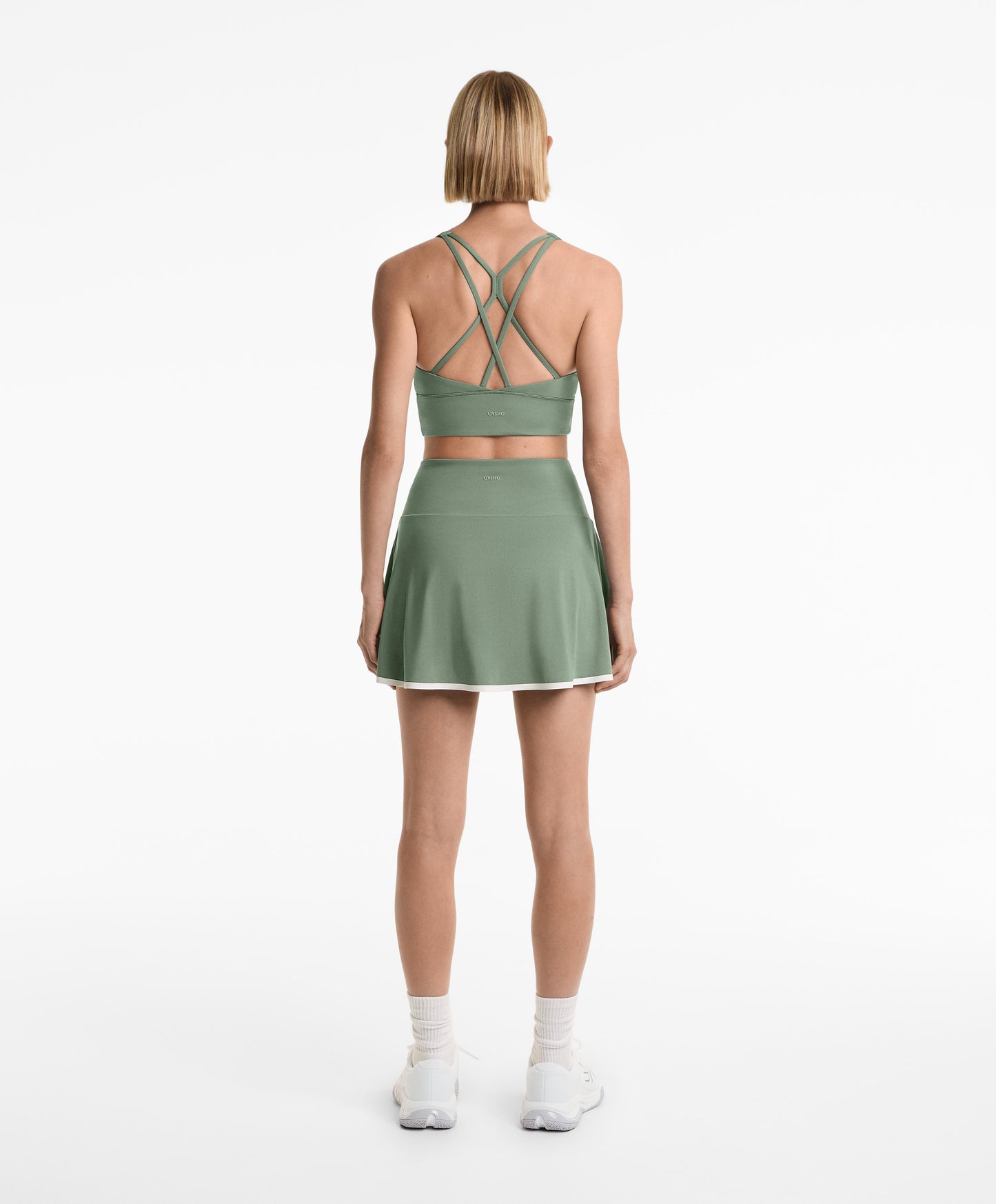 Piping skirt