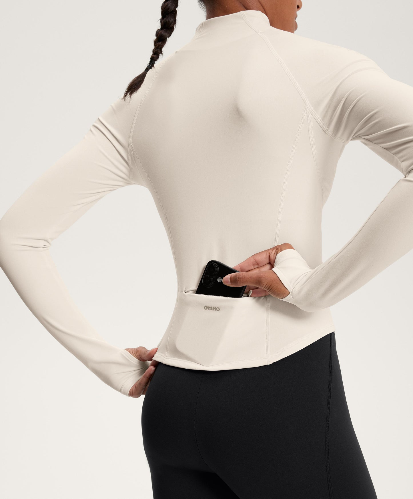 Light warm technical jacket with seams