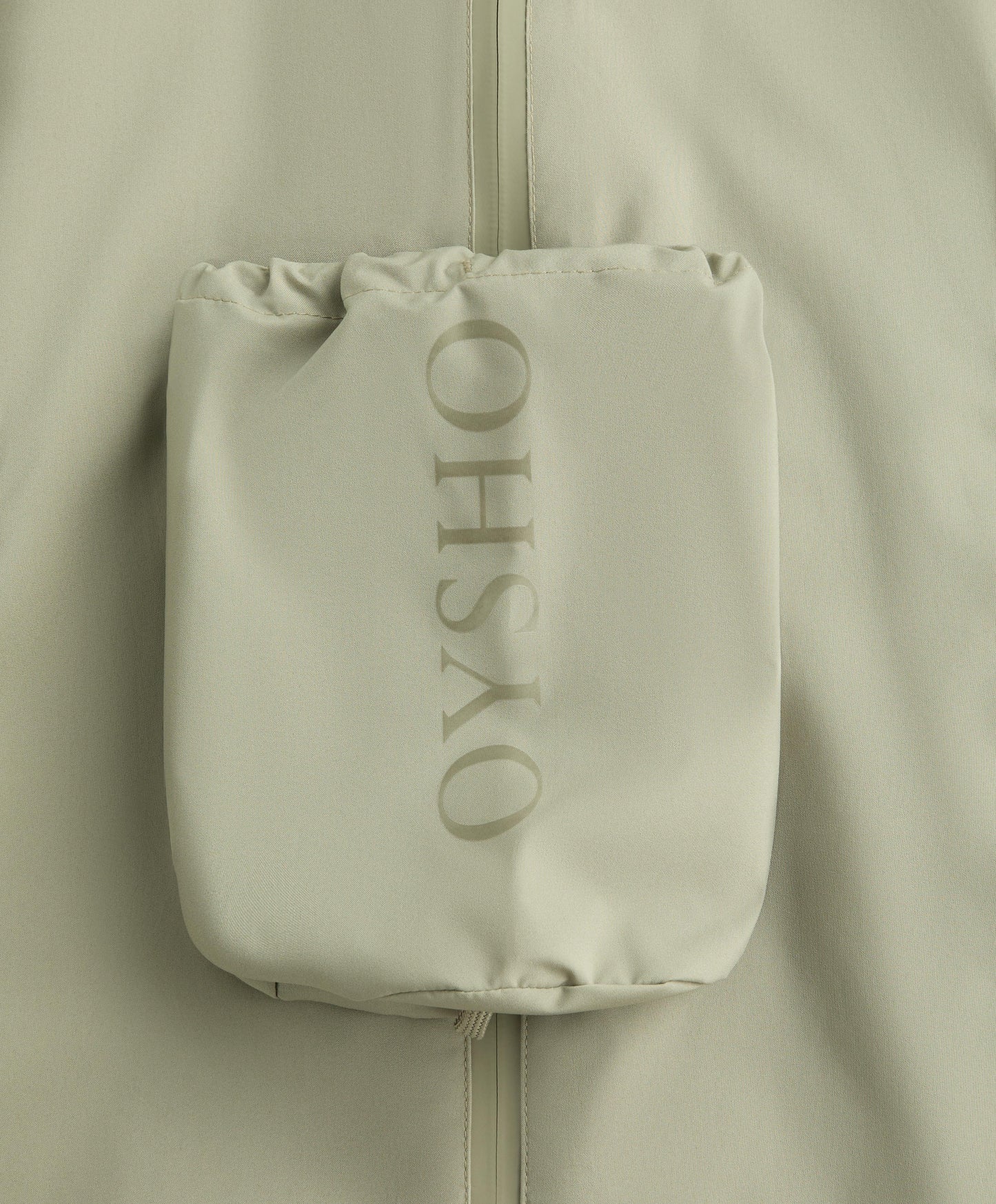 Super extra lightweight 10k packable waterproof jacket