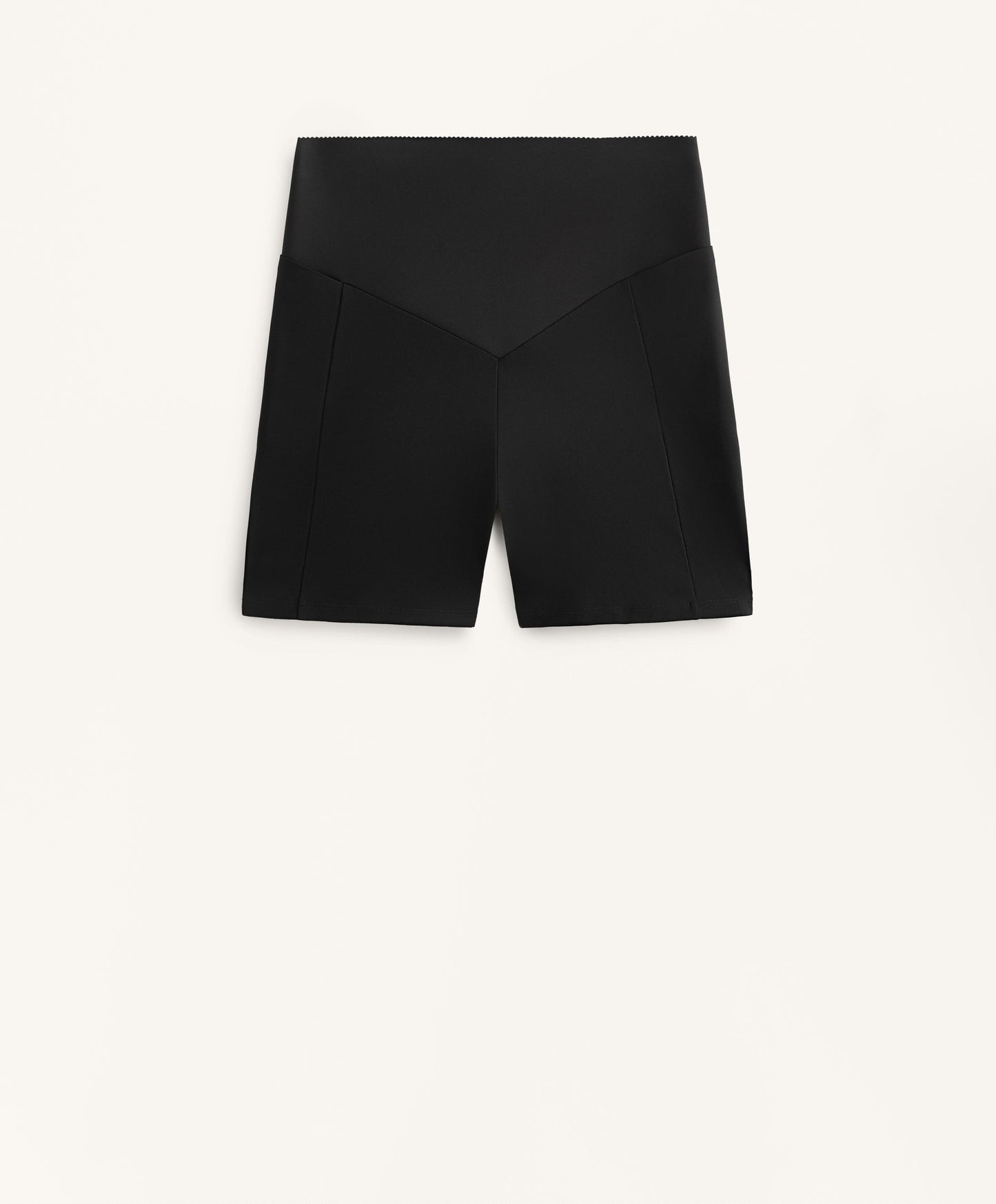 High-rise compressive pocket 10 cm hot pants
