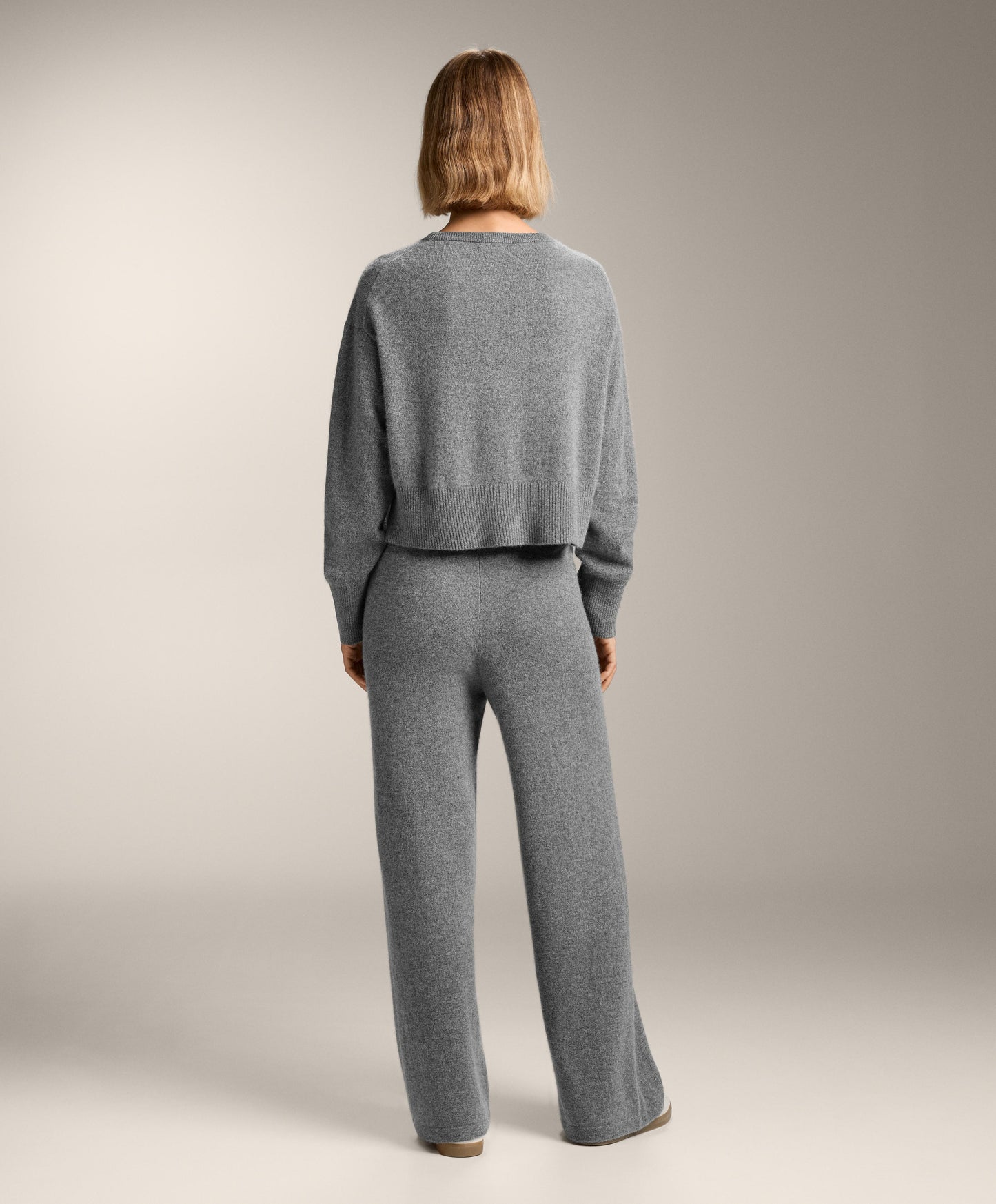 Straight leg 100% cashmere trousers