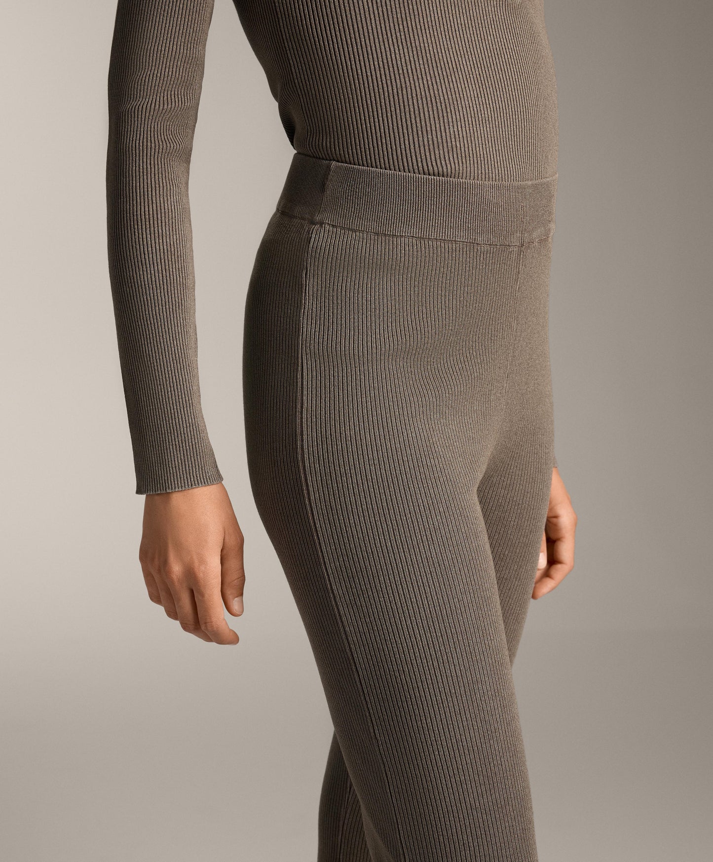 Flare knit rib trousers