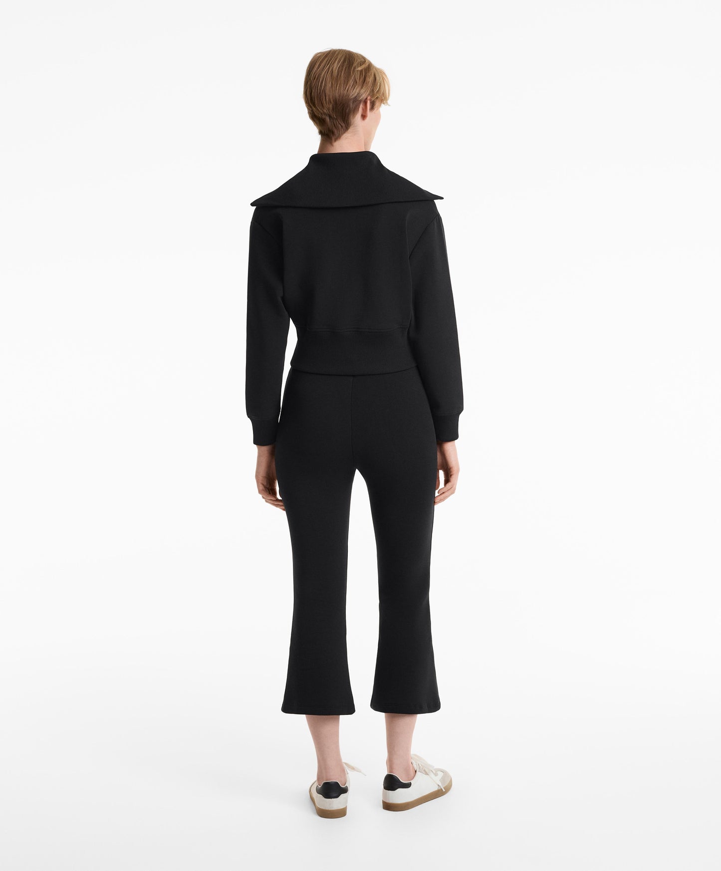 Cotton blend seam detail flare capri trousers