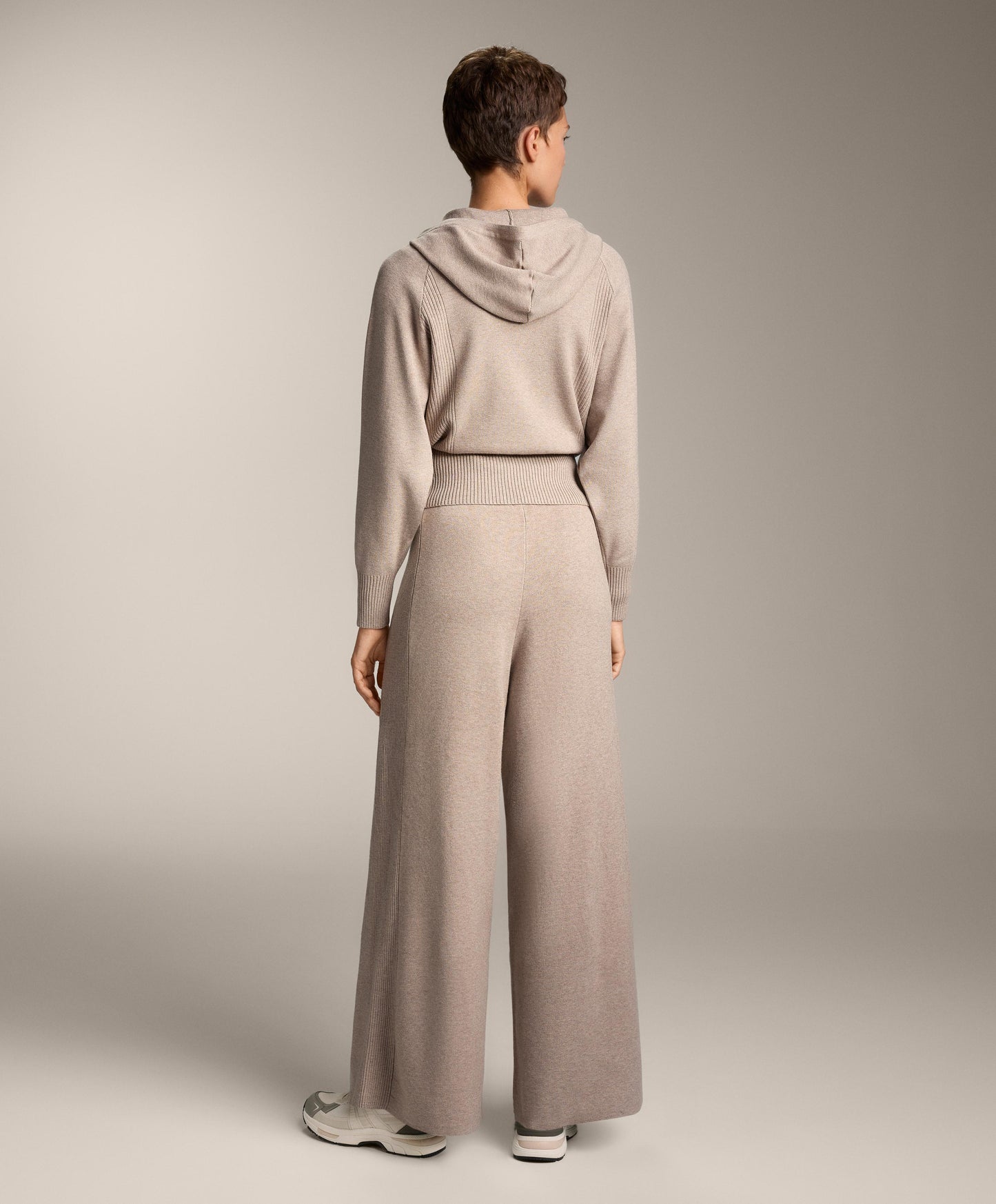 Rib jumper with drawstring hood and fitted waist