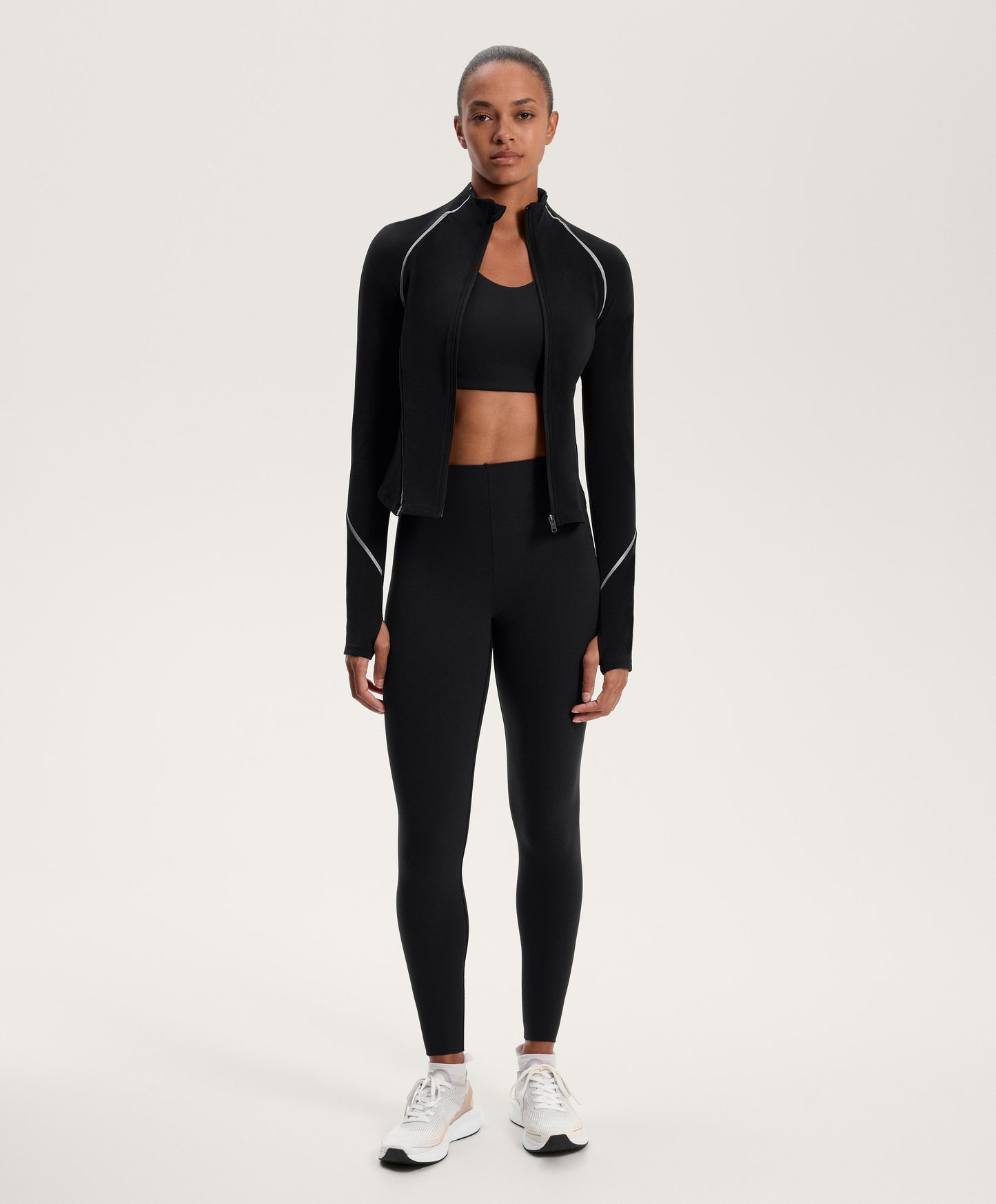 Light warm reflective technical jacket