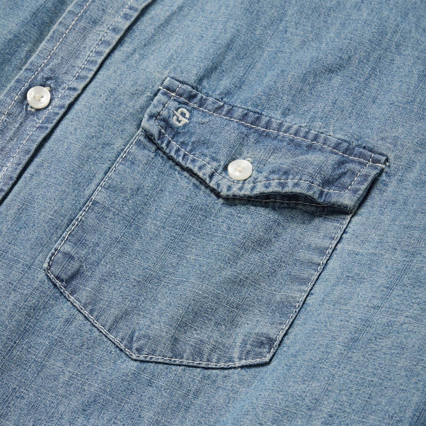 Chambray ButtonDown Shirt Men
