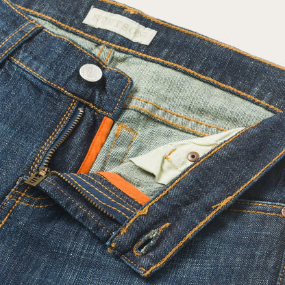 816 Classic Boot Cut Jeans In Dark Wash Women