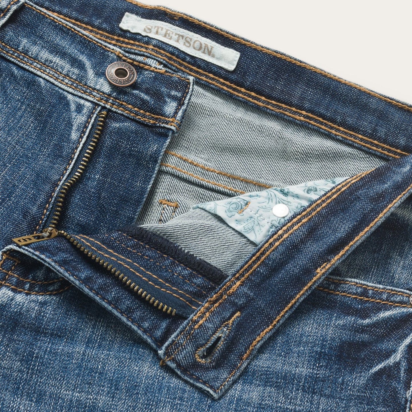 AnkleLength Boyfriend Fit Jean Women