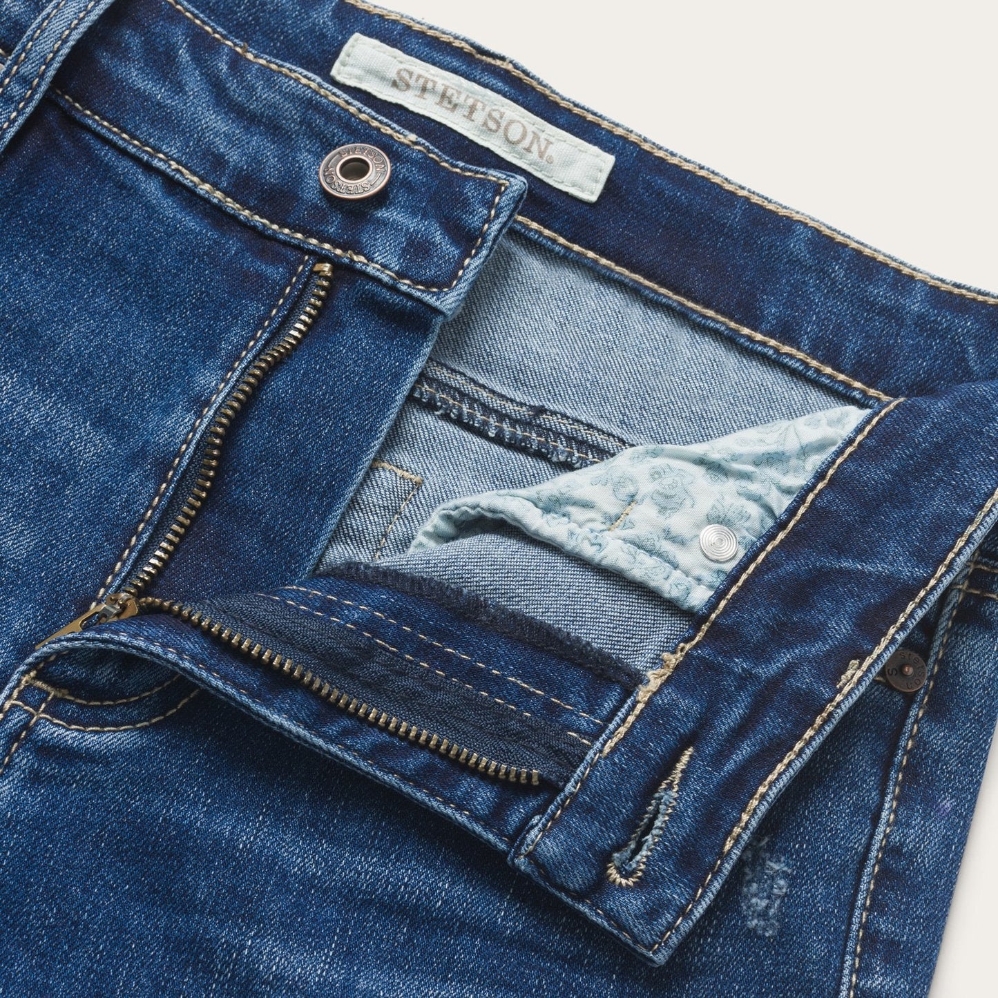 902 High Waist Slim Fit Jean Women