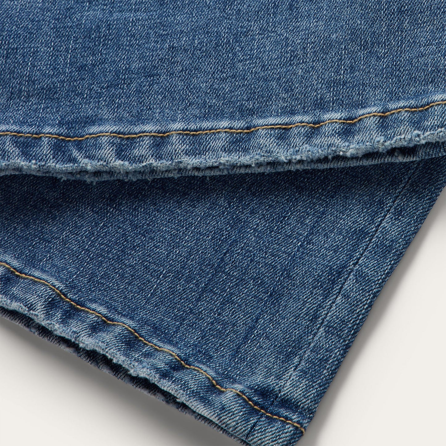 915 High Rise Straight Fit Jeans Women