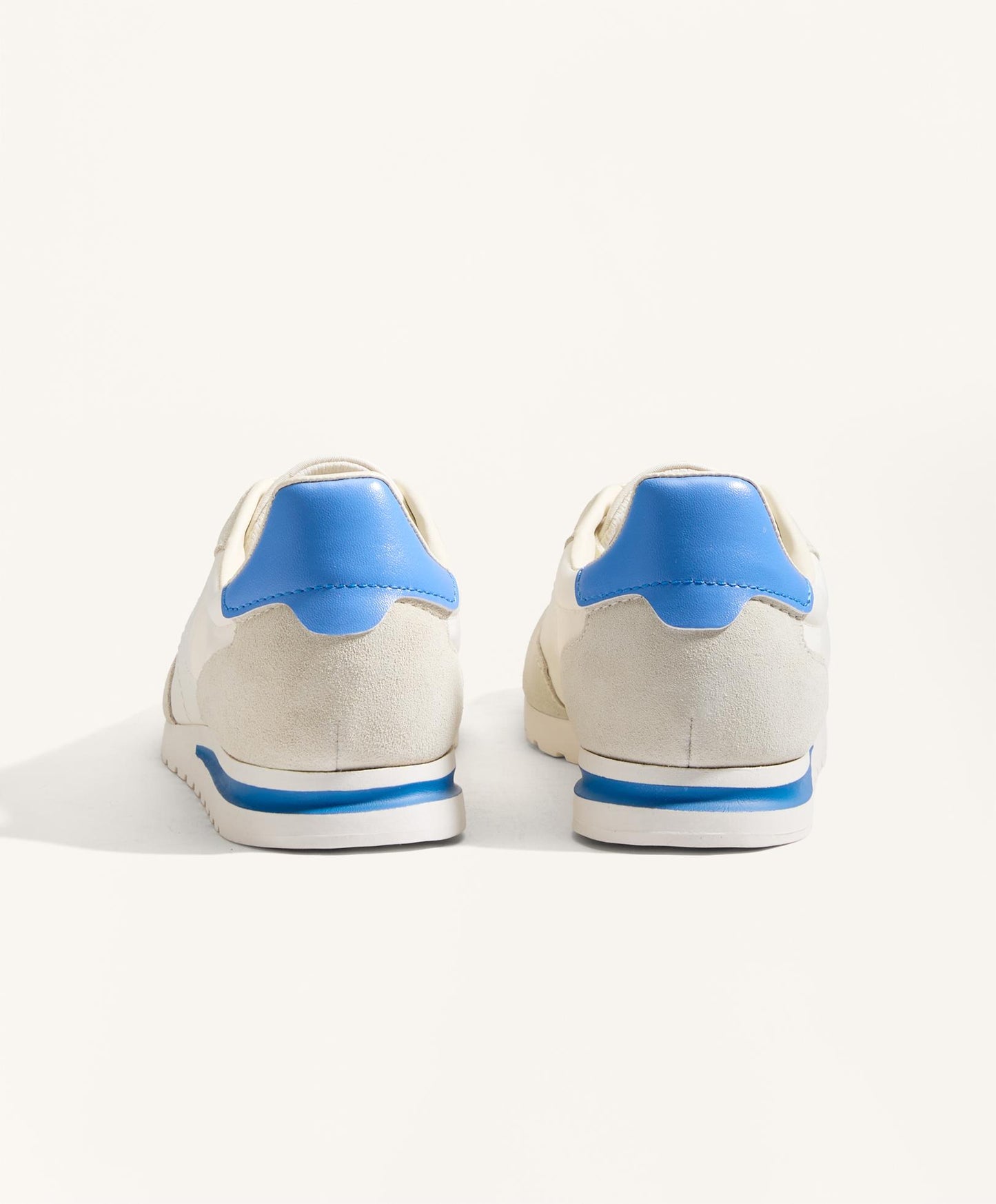 Nylon trainers with split-leather pieces