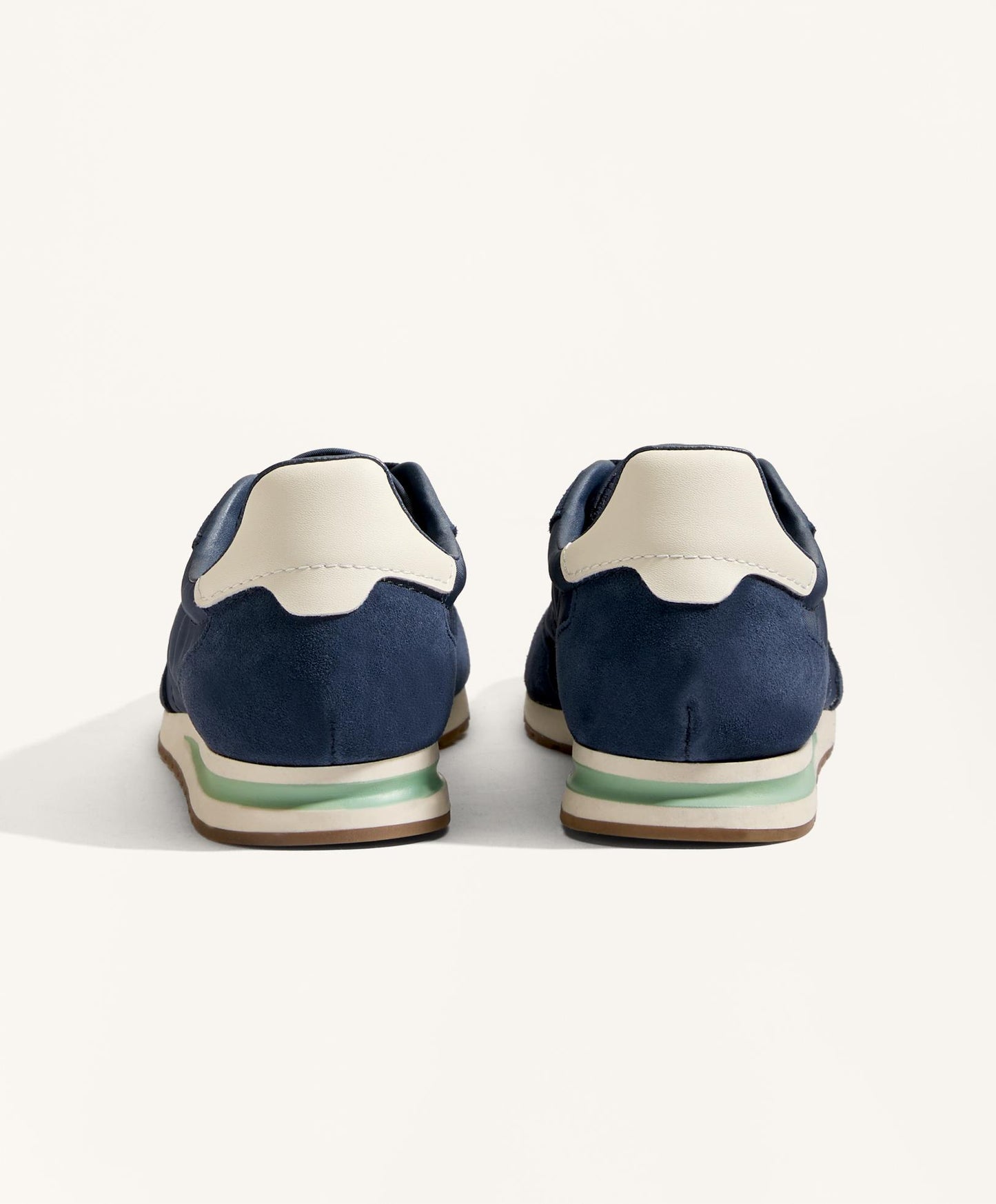 Nylon trainers with split-leather pieces