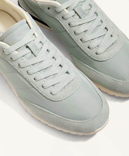 Nylon trainers with split-leather pieces