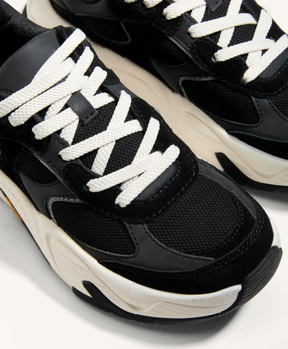Vibram XS TREK trainers