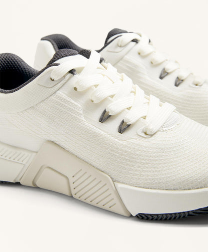 Sport stability training shoe