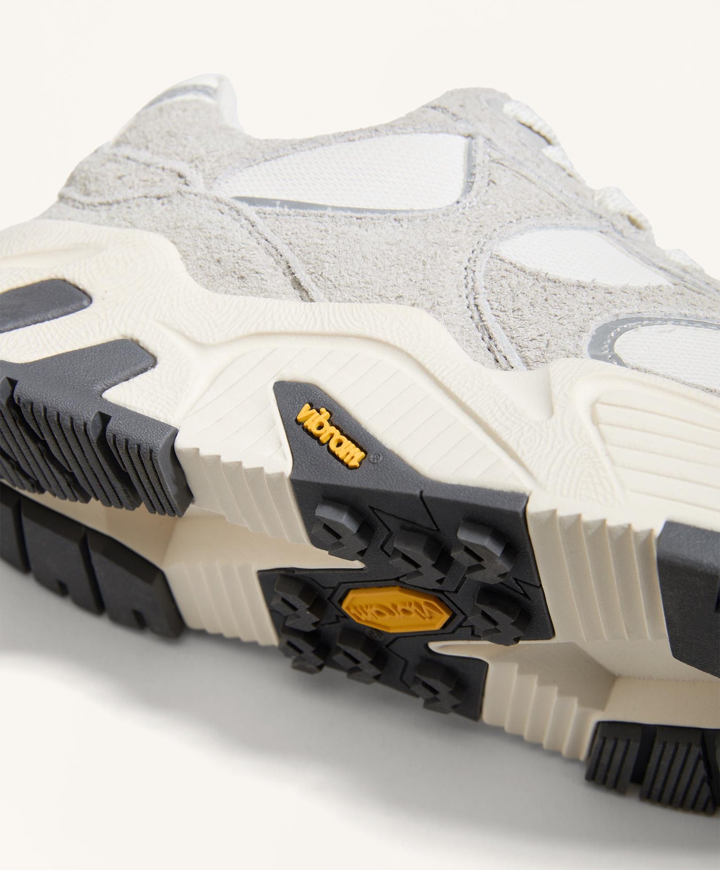 Vibram XS TREK trainers