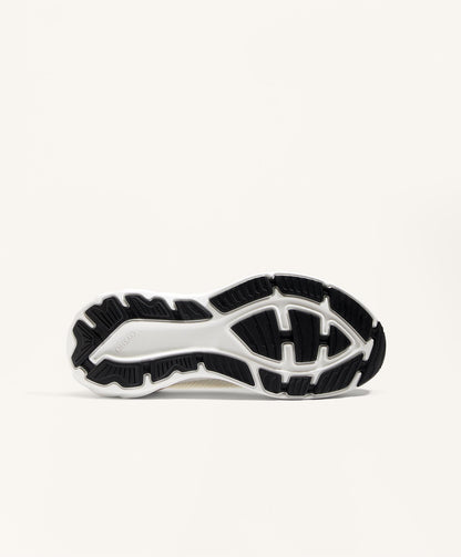 Entry-level laceless Running shoe