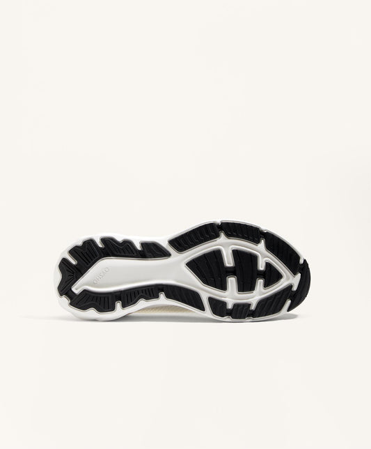 Entry-level laceless Running shoe