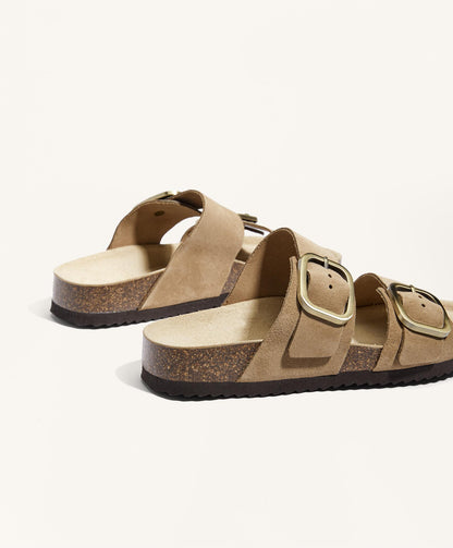 Suede buckle sandal