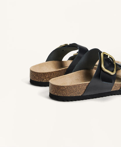 Leather buckle sandal