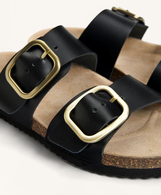 Leather buckle sandal