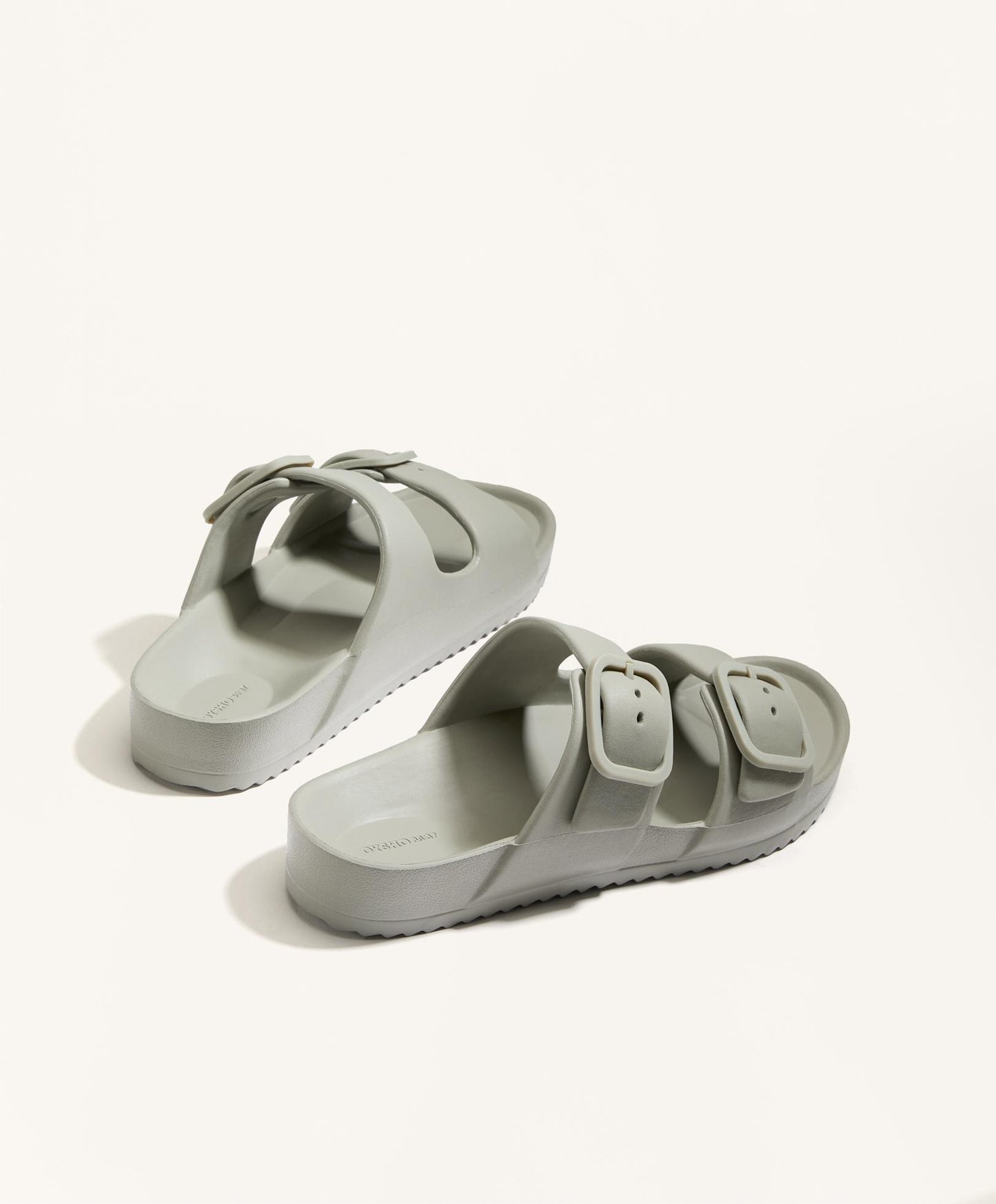 Buckle sandals