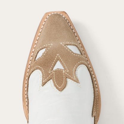 Beth Boots Women