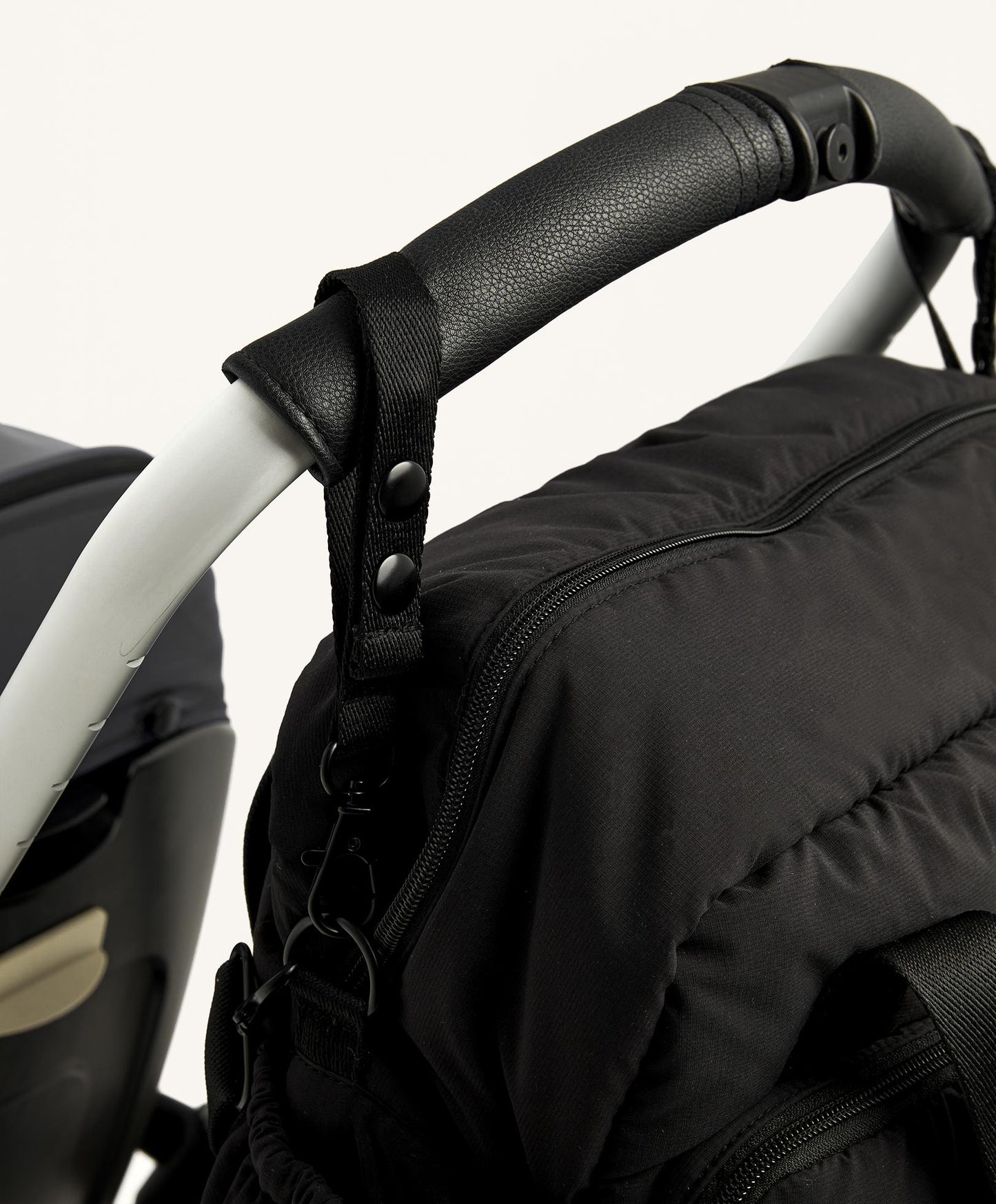 Maxi maternity bag