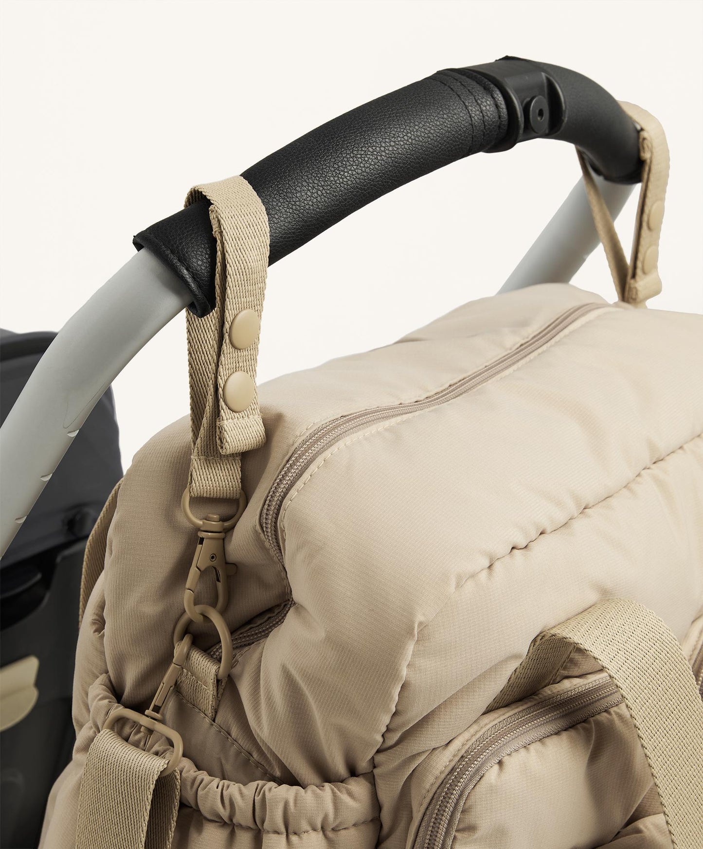Maxi maternity bag