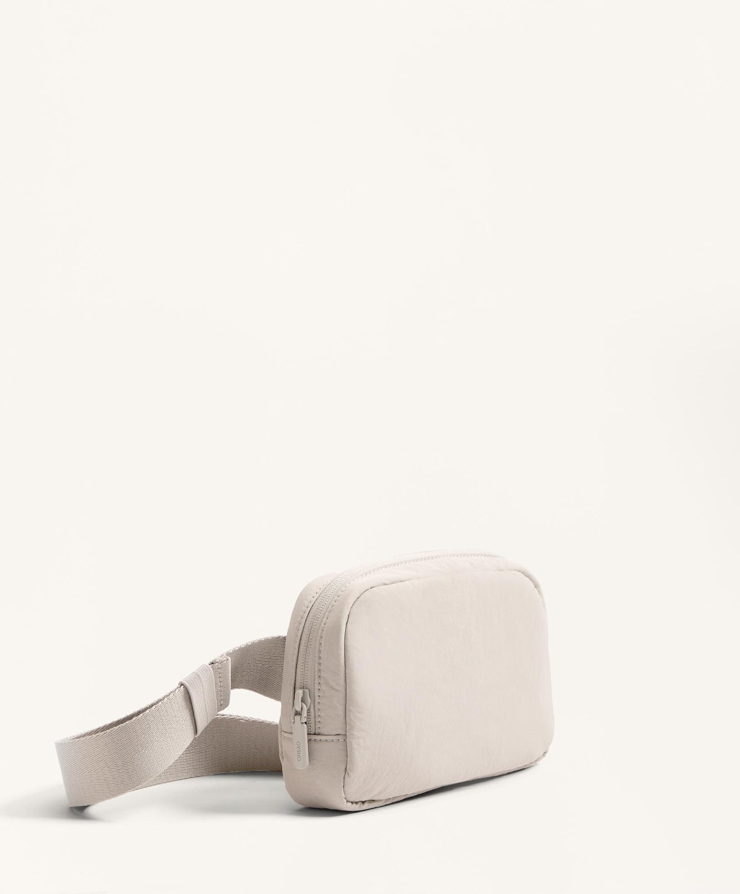 Cross-body belt bag