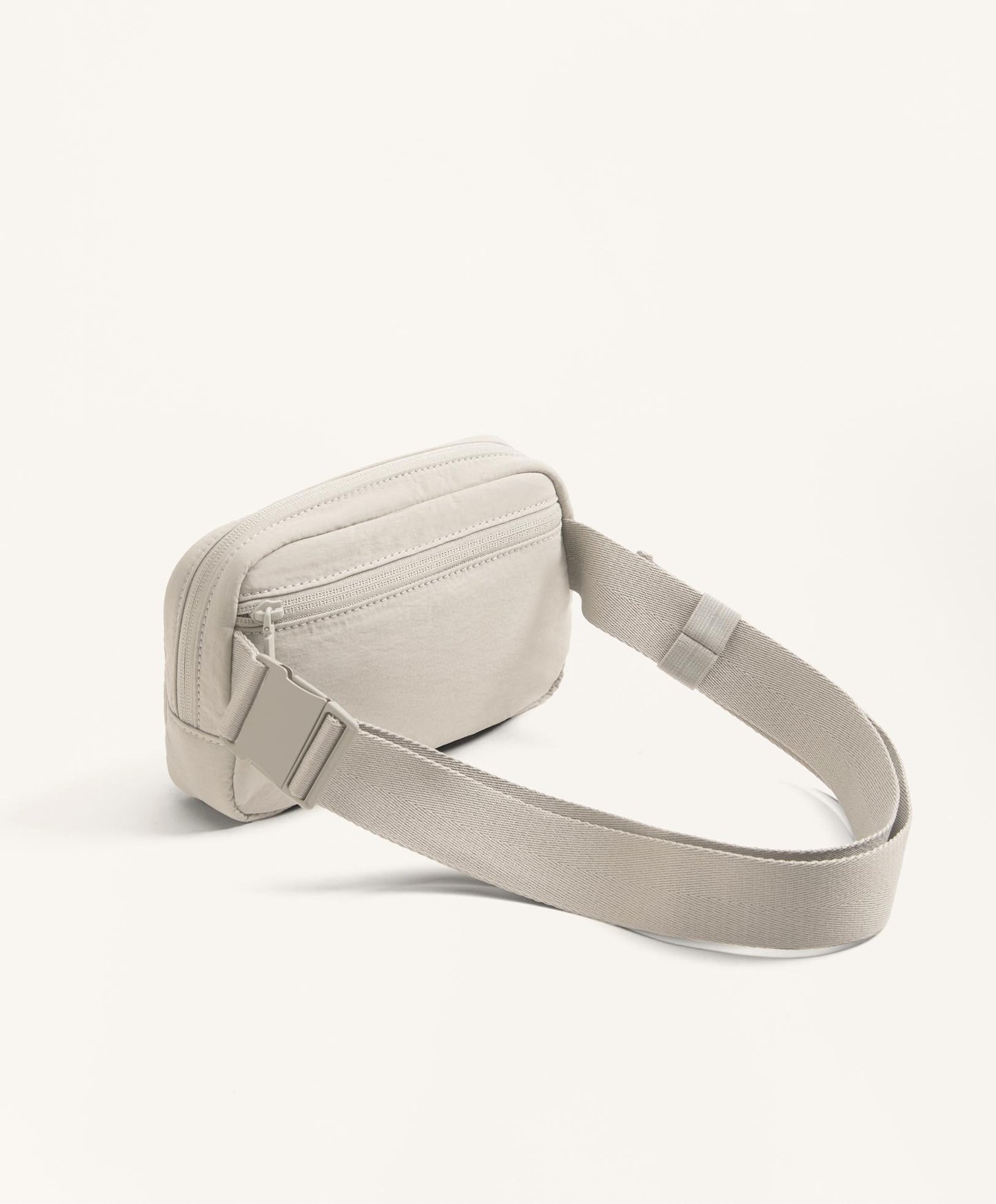 Cross-body belt bag