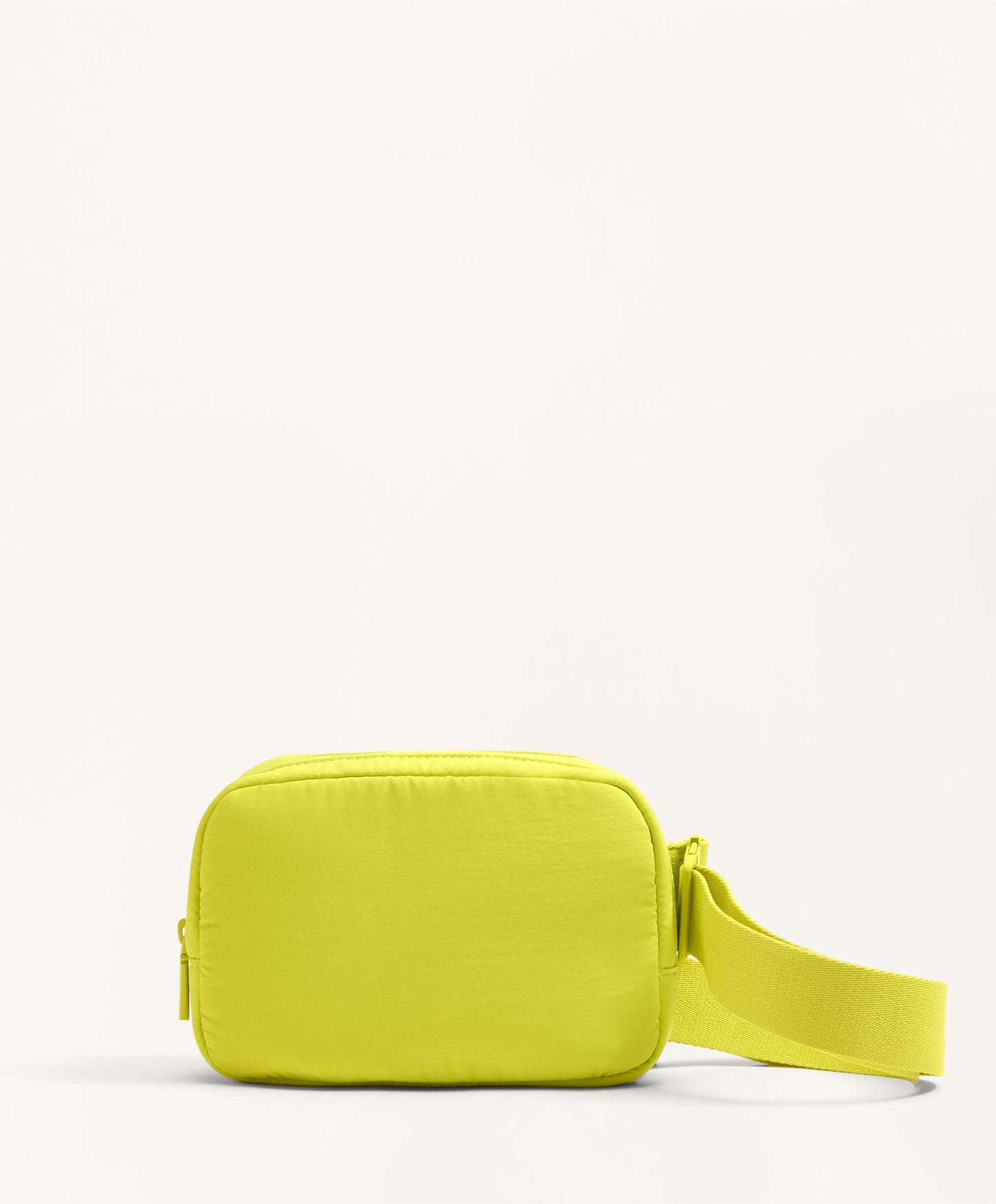 Cross-body belt bag