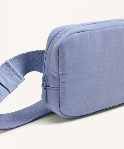 Cross-body belt bag