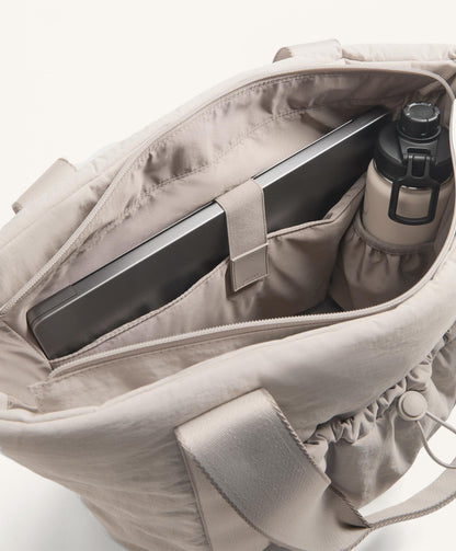 Shopper bag with front pocket