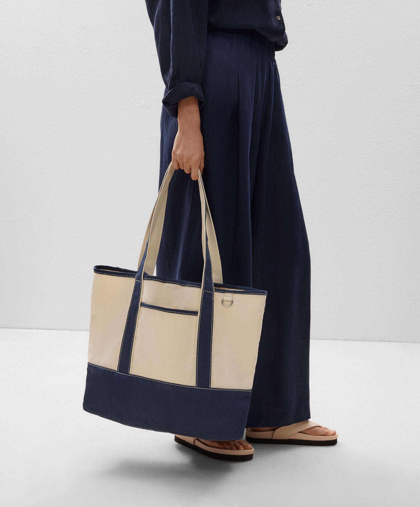 Canvas shopper bag