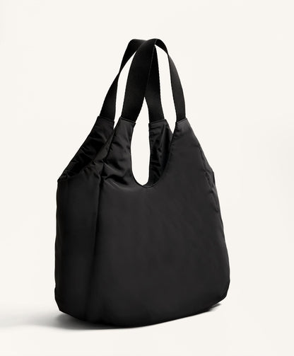Shopper bag with contrasting handle