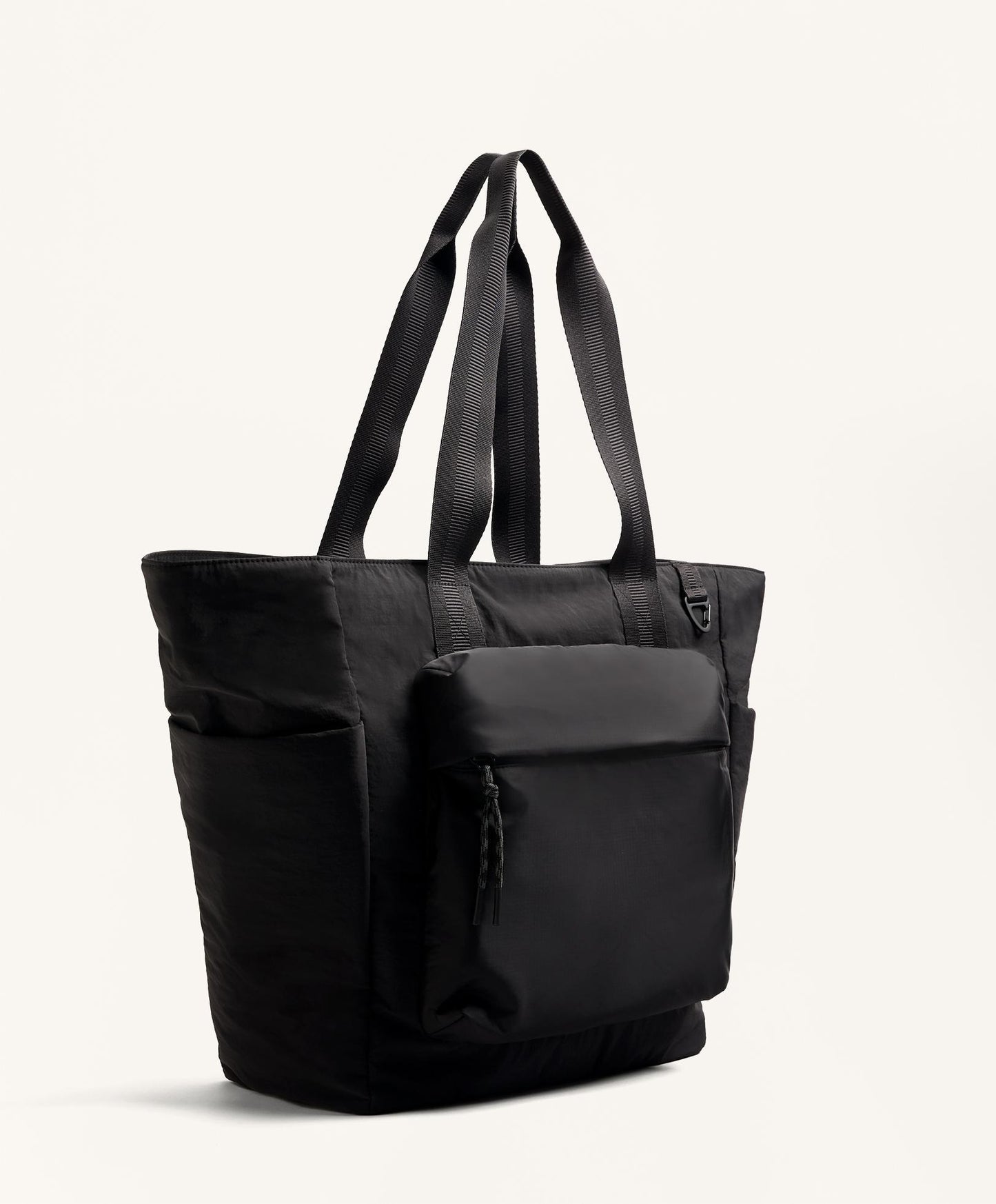 Technical bag with front pocket