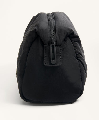 Nylon wash bag