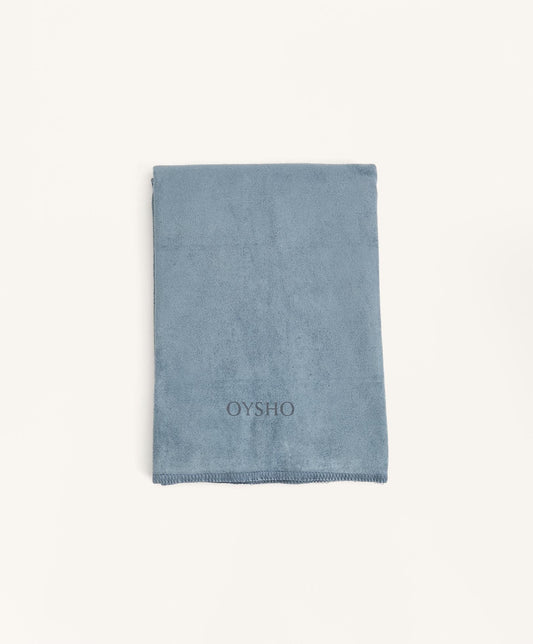 Adjustable mat towel