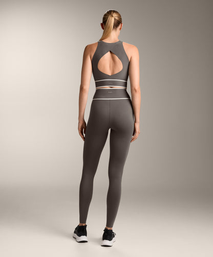 Perfect-adapt crossover strap Tank top