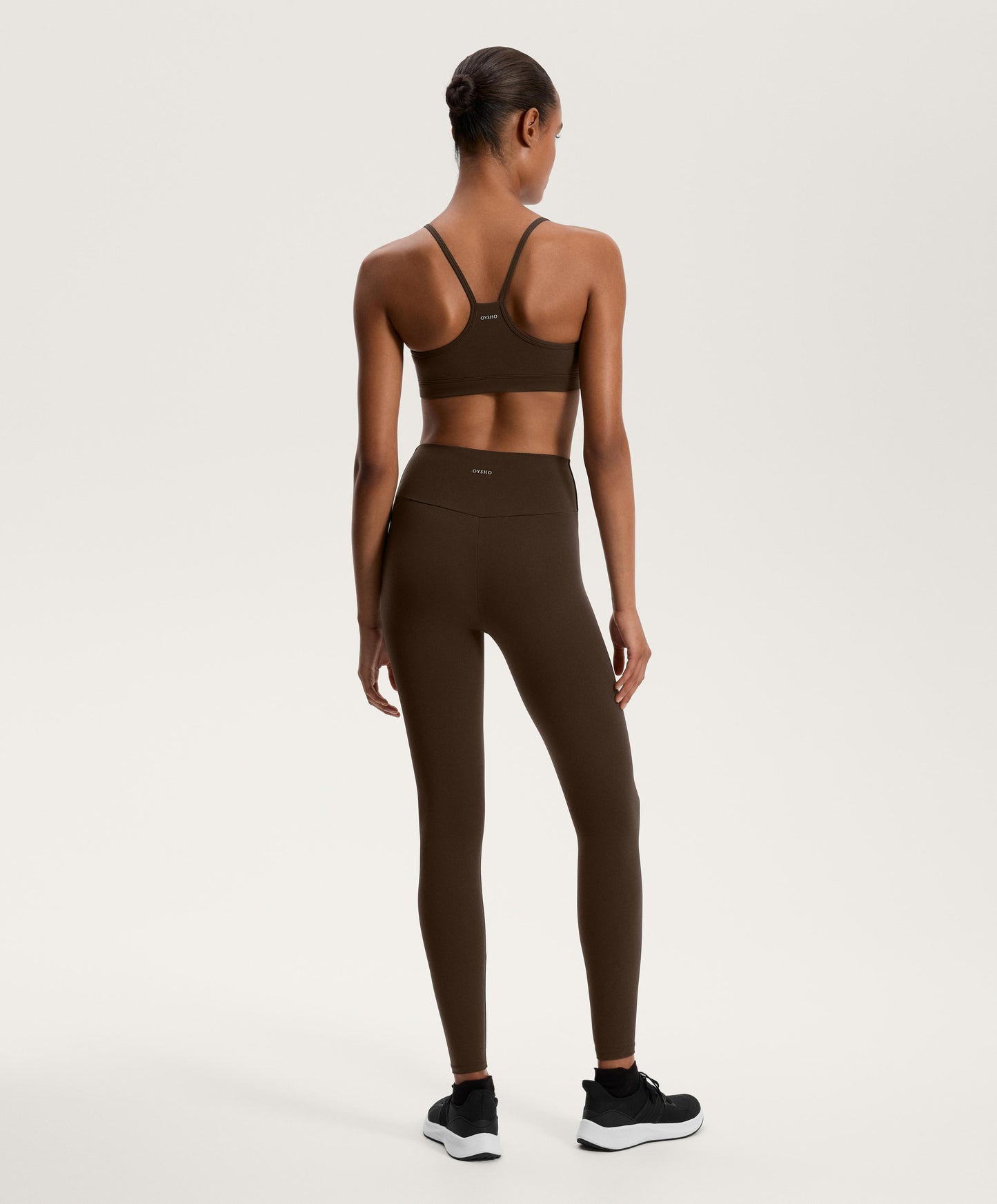 Light-support Comfortlux sports bra with cups
