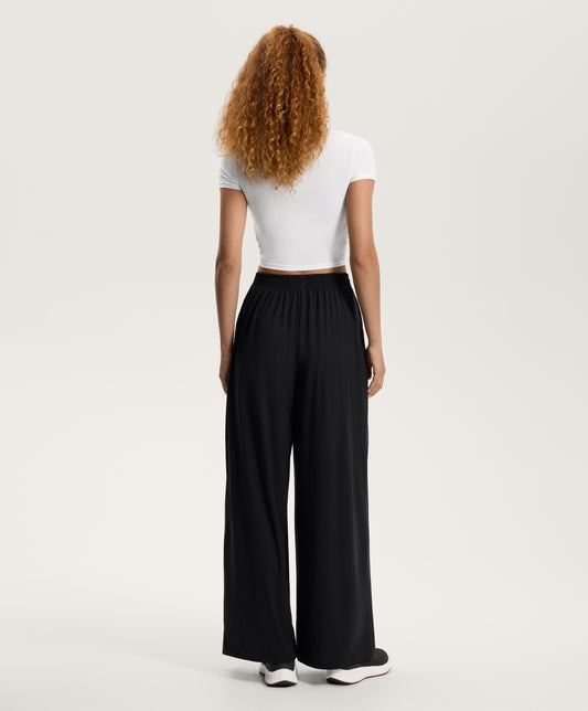 Gathered crop short sleeve T-shirt