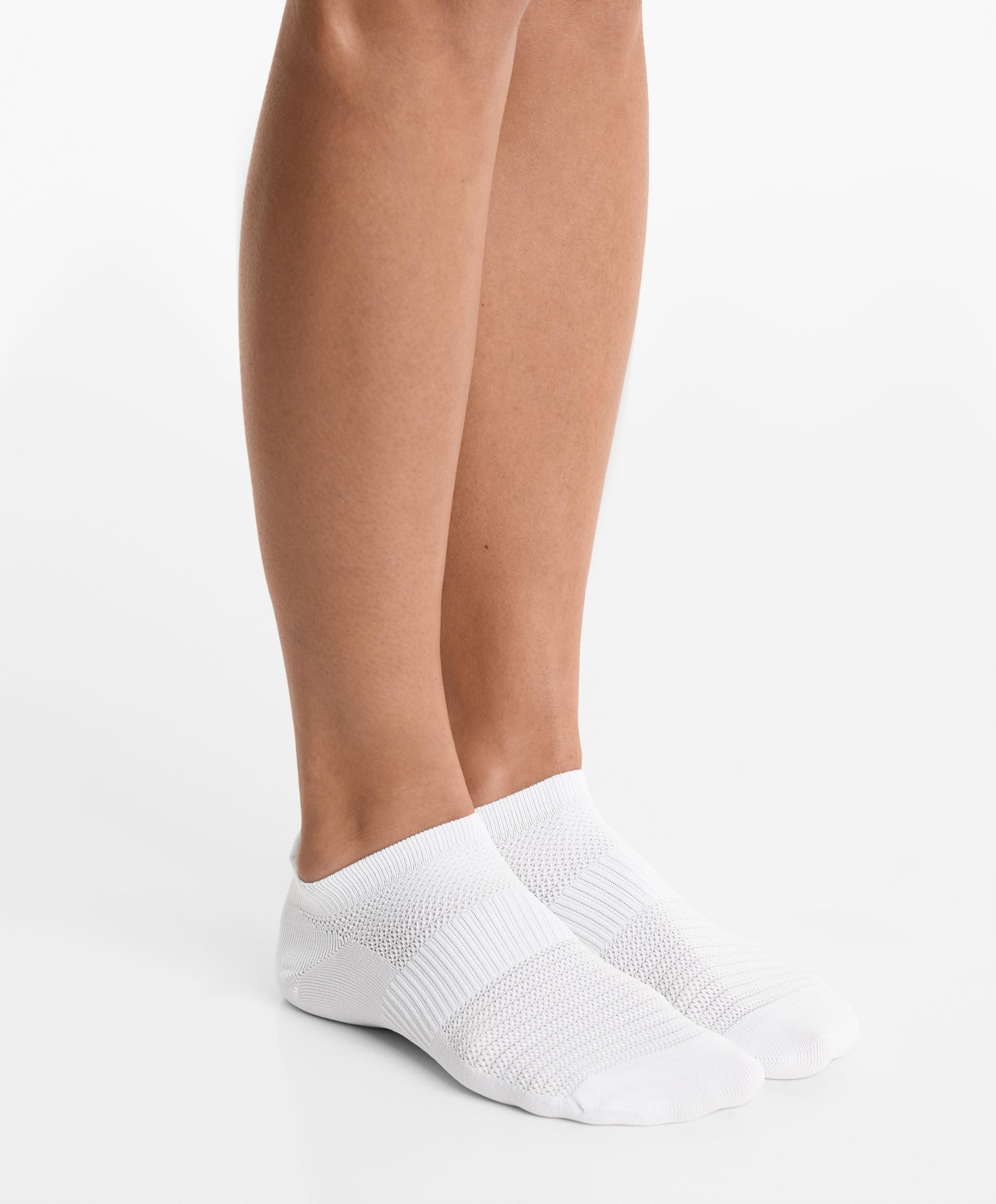 3-pack of tab trainer socks in a polyamide blend