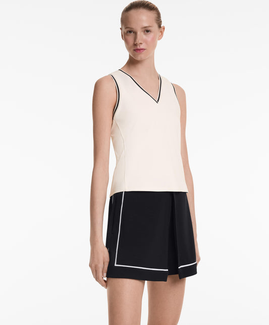 Sleeveless V-neck T-shirt
